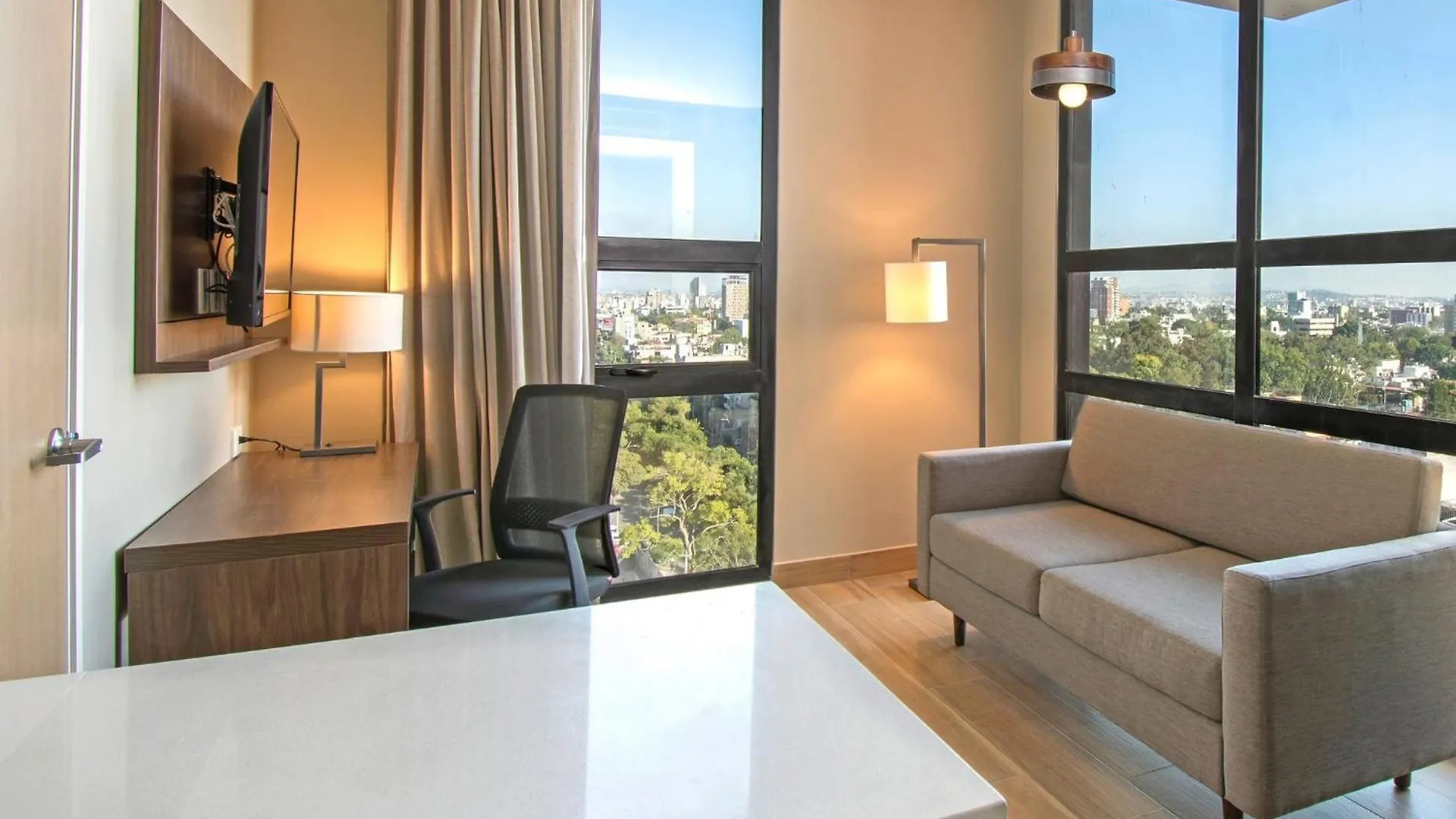 Staybridge Suites - Guadalajara Novena By Ihg 4*,